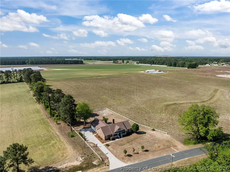 203 White Oak Church Road, Clinton, NC 28328 - #2