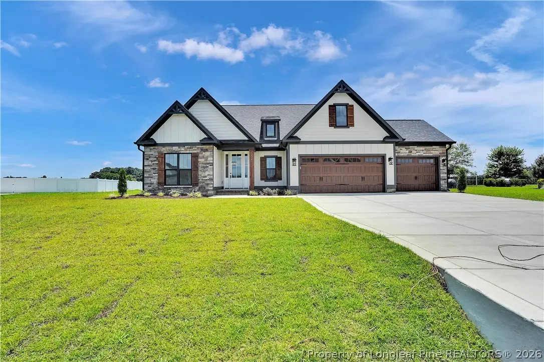 5820 Dottie Circle, Hope Mills, NC 28348 - #1