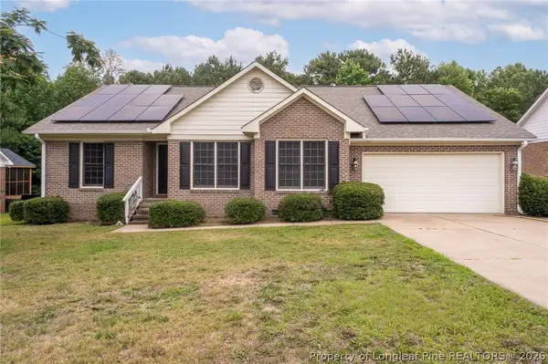 402 Roundtree Drive, Fayetteville, NC 28303