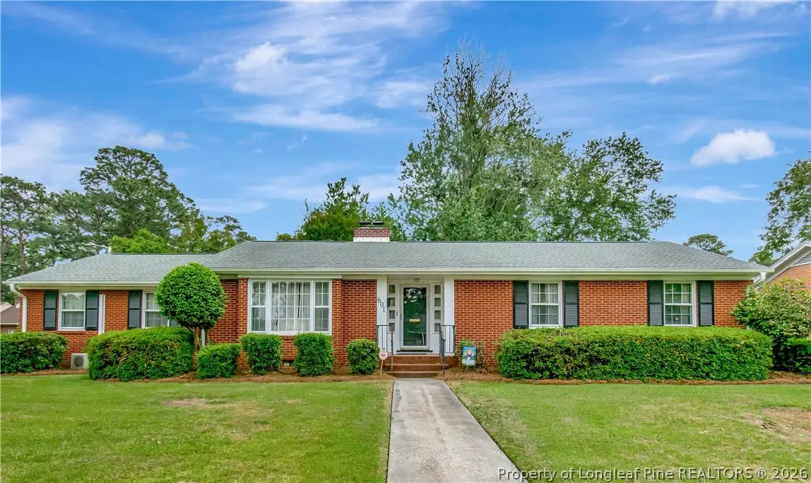 601 W 31st Street, Lumberton, NC 28358 - #1