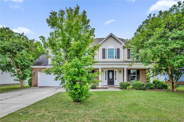 467 Thorncliff Drive, Raeford, NC 28376