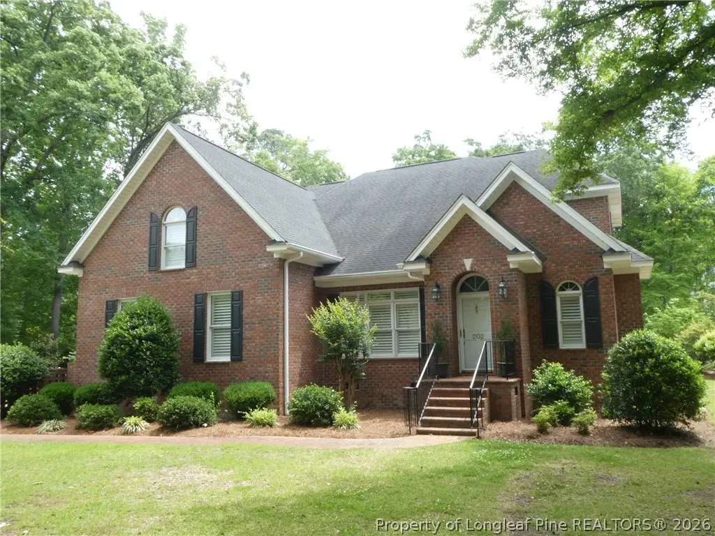202 Walnut Cove Drive, Lumberton, NC 28358 - #1