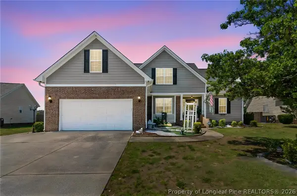 1225 Thistle Gold Drive, Hope Mills, NC 28348