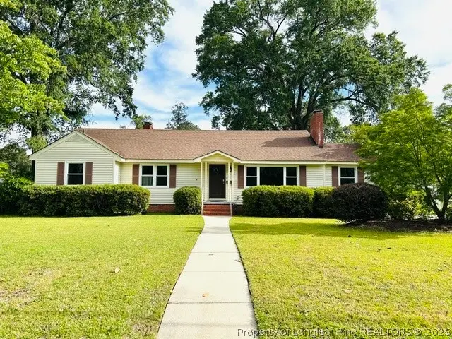 504 W 30th Street, Lumberton, NC 28358 - #1