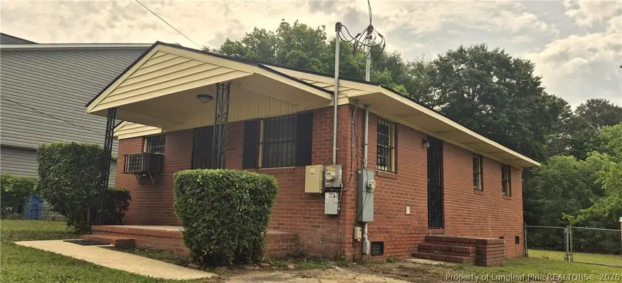 909 Rochester Drive, Fayetteville, NC 28305 - #3