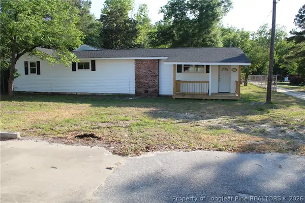 5211 Red Maple Lane, Hope Mills, NC 28348