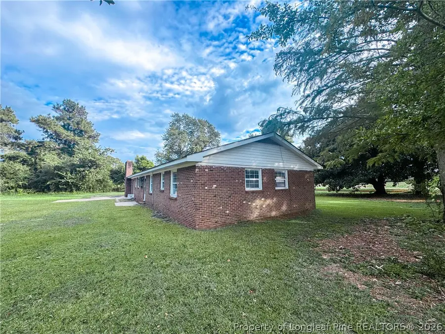 2879 County Line Road, Saint Pauls, NC 28384 - #2