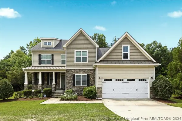138 Valley Pines Circle, Spring Lake, NC 28390