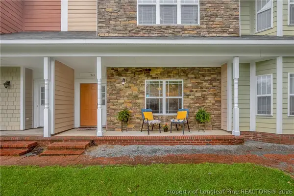 913 Cora Lee Drive, Fayetteville, NC 28303