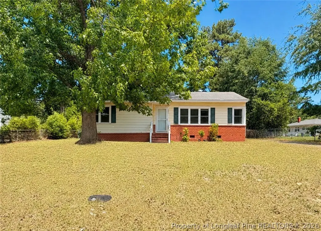 1006 Sandalwood Drive, Fayetteville, NC 28304 - #1