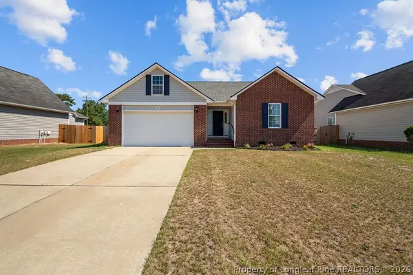 5426 Thackeray Drive, Fayetteville, NC 28306