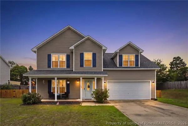 40 Dover Court E, Sanford, NC 27332