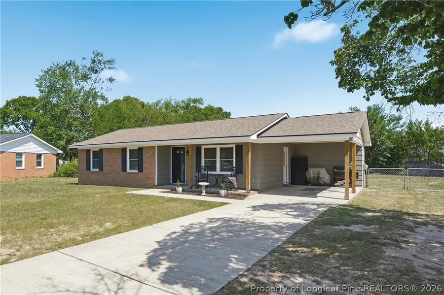 5931 Spinner Road, Hope Mills, NC 28348 - #3