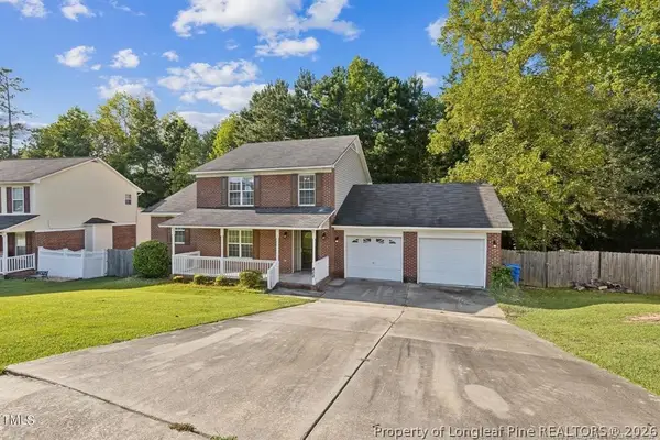 408 Chester Lake Place, Fayetteville, NC 28301