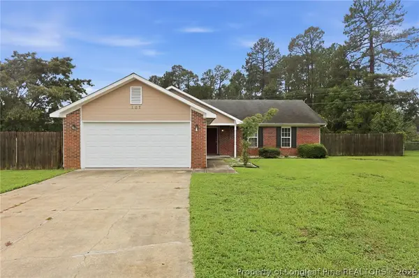 107 Abelia Drive, Raeford, NC 28376