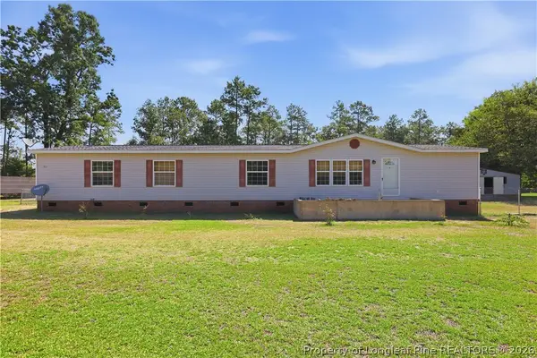 371 Maysville Lane Lane, Tar Heel, NC 28392