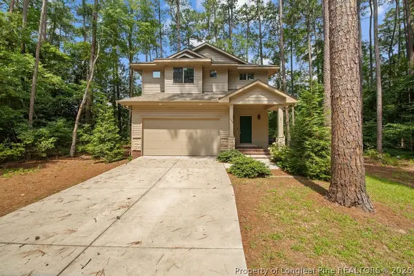 648 Bunting Place, Vass, NC 28394