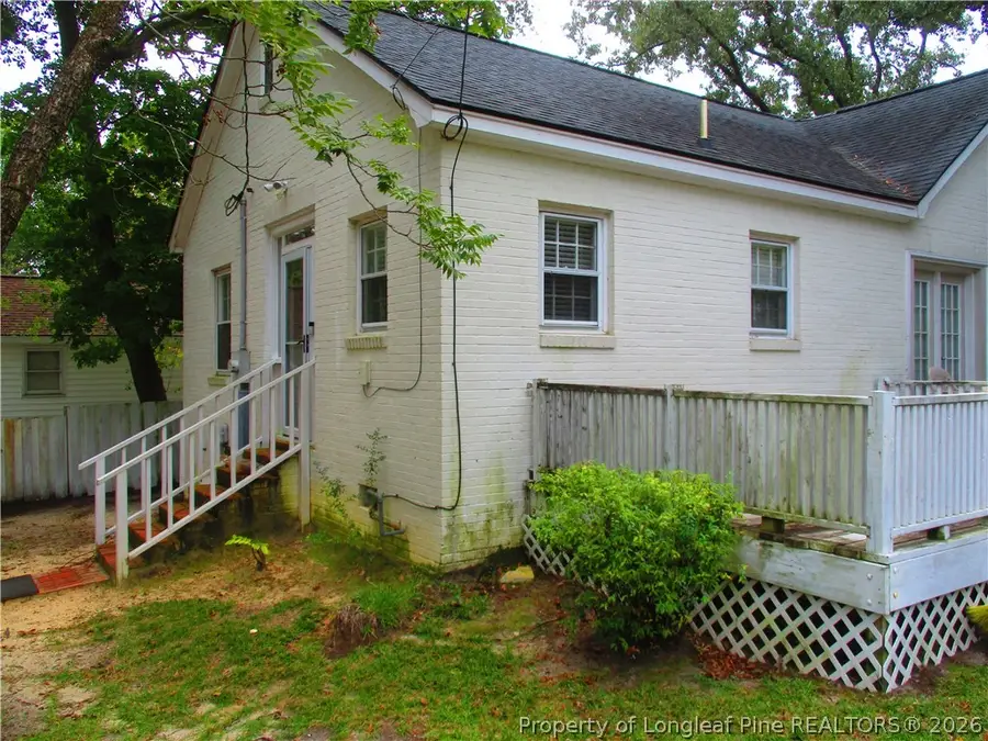 1006 W Rowan Street, Fayetteville, NC 28305 - #2