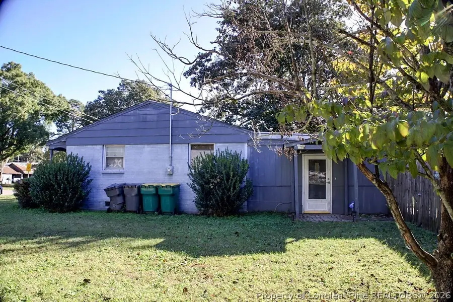 702 E 8th Street, Lumberton, NC 28358 - #3