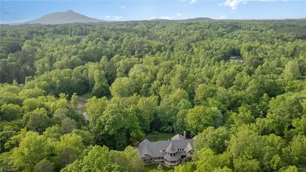 1280 River Bluff Trail, Tobaccoville, NC 27050