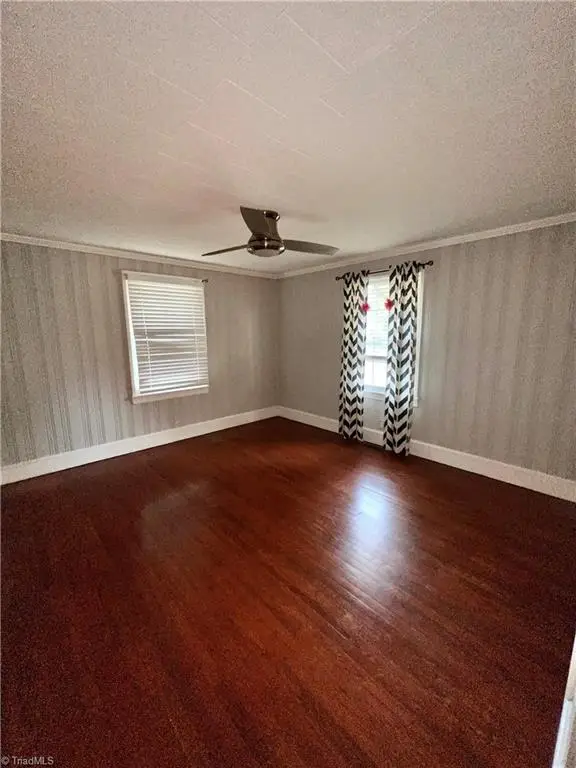 802 Graylyn Drive, High Point, NC 27263 - Image #3