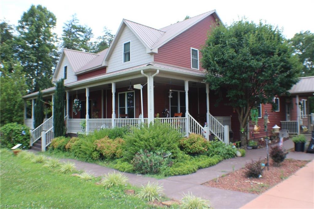 6977 Moorefield Store Road, Stuart, VA 24171 BHGRE