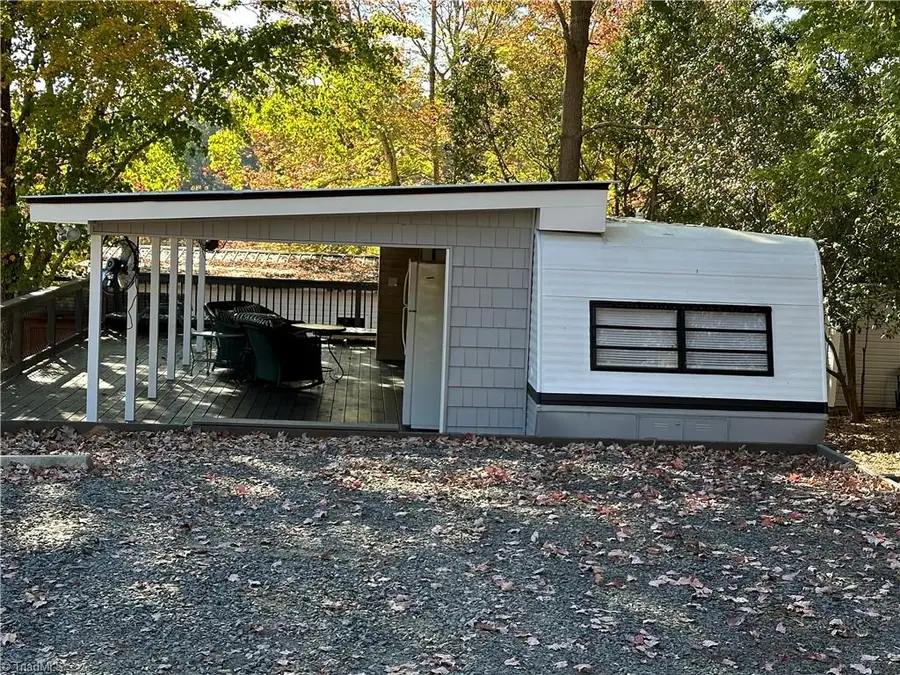 112 Sycamore Street, New London, NC 28127 - #2