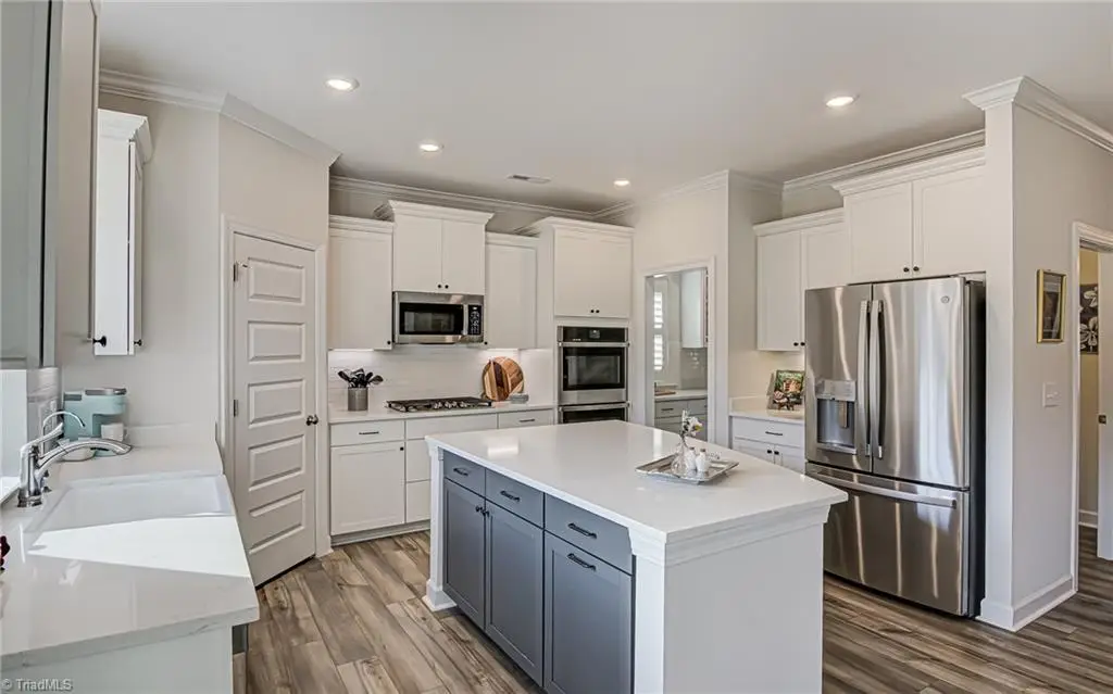 6224 Kershaw Meadows Road, Pfafftown, NC 27040 - Image #1