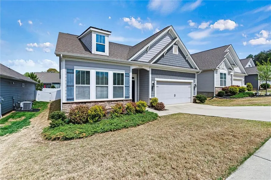 7850 Fountaingrass Lane, Sherrills Ford, NC 28673 - Image #2