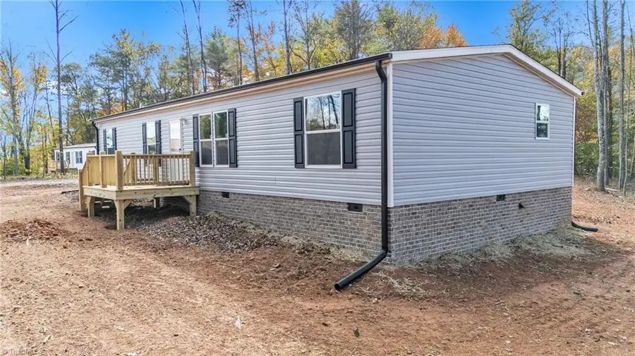 333 Johnson Road, North Wilkesboro, NC 28659 - Image #2