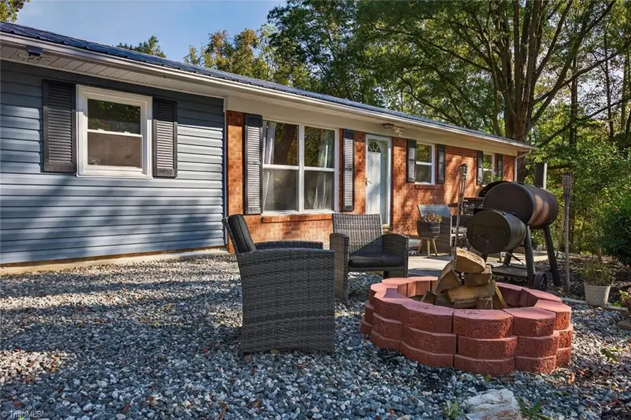 747 N Clodfelter Road, High Point, NC 27265 - Image #2