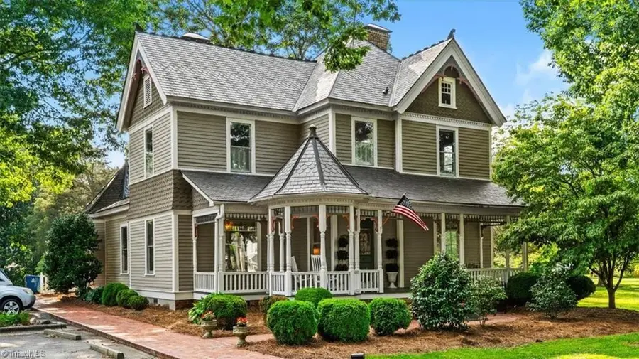 605 Asheboro Street, Liberty, NC 27298 - Image #2