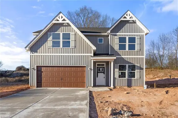 114 Indian Wells Court, Harmony, NC 28634