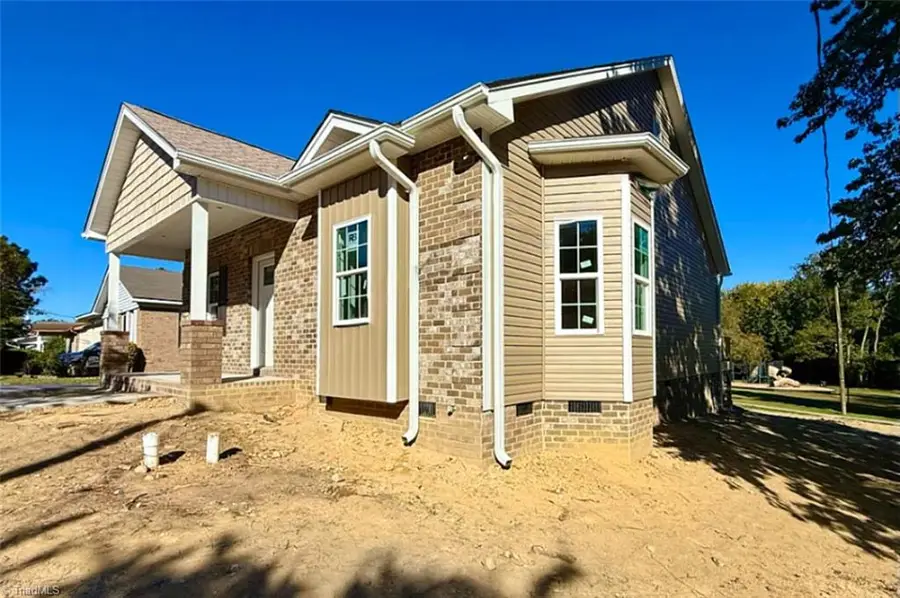 407 Gillespie Street, Greensboro, NC 27401 - Image #3