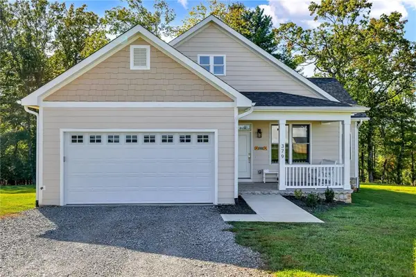 379 Turtle Ridge Road, Sparta, NC 28675