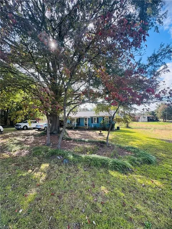 4330 Glenford Drive, Winston Salem, NC 27107 - Image #3