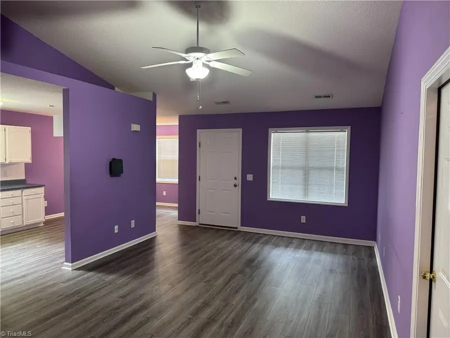 178 Bethania Oaks Circle, Pfafftown, NC 27040 - Image #2