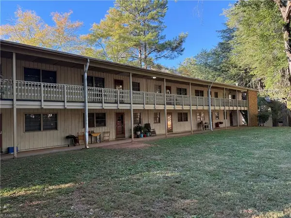 2820 Pelham Place #F, Winston-Salem, NC 27106