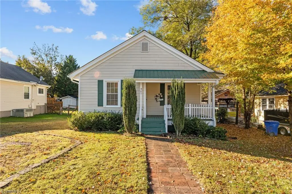 307 Austin Street, Mebane, NC 27302 - Image #1