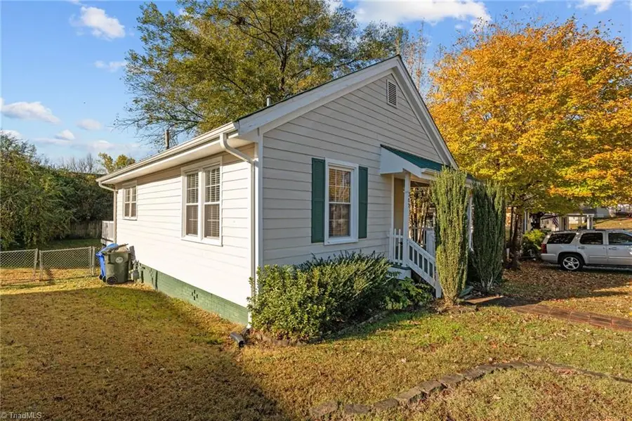 307 Austin Street, Mebane, NC 27302 - Image #3