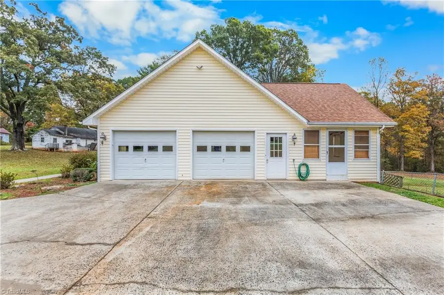 1320 Pratt Road, Ararat, NC 27007 - Image #2