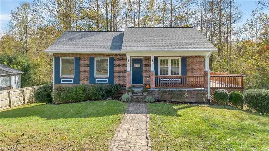 823 Queens Street Nw, Lenoir, NC 28645 - Image #2