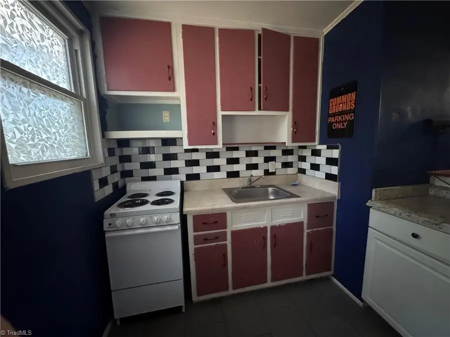 536 Overlook Street, Greensboro, NC 27403 - Image #3