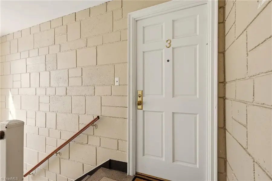 1700 N Elm Street #D3, Greensboro, NC 27408 - Image #3