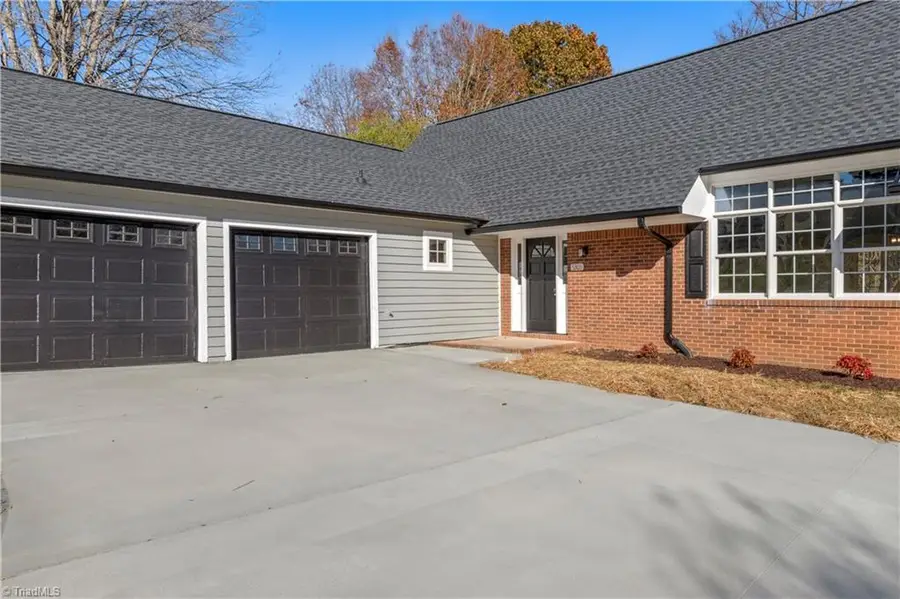 5309 Moss Creek Lane, Clemmons, NC 27012 - Image #3