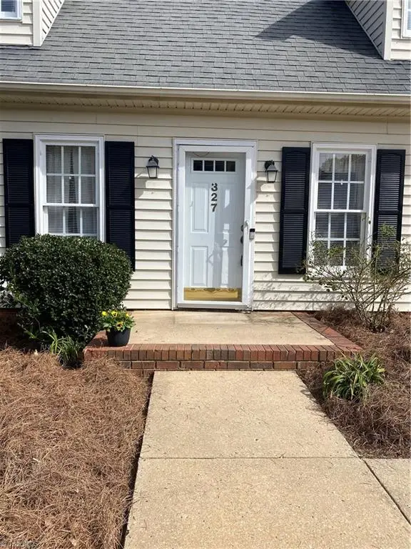 327 Brookside Court, Kernersville, NC 27284 - Image #2