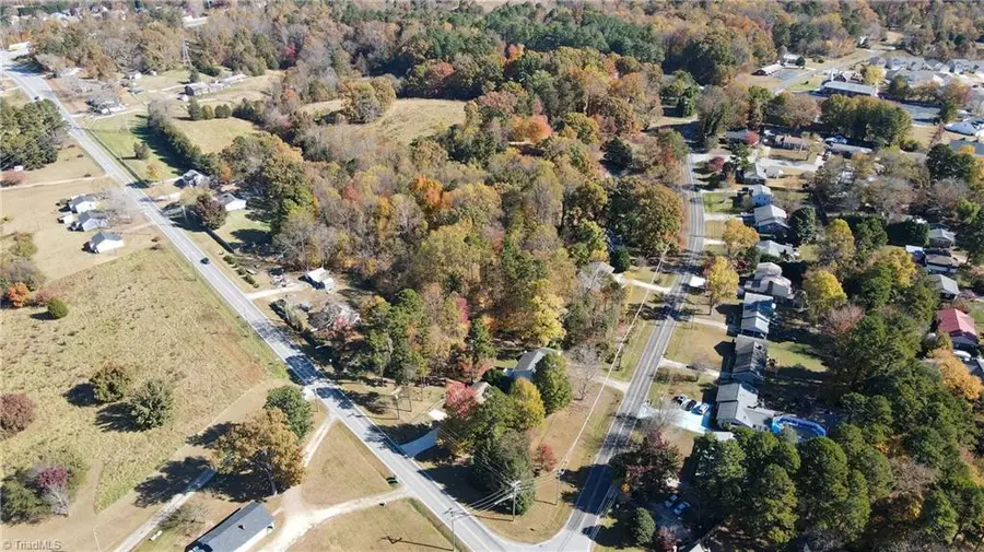 3412 Dillon Road, Jamestown, NC 27282 - Image #3