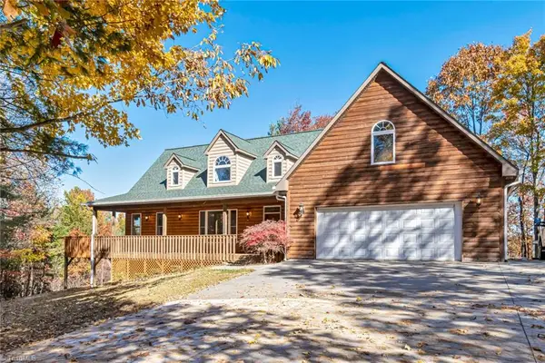 326 Rosebrier Road, Boomer, NC 28606