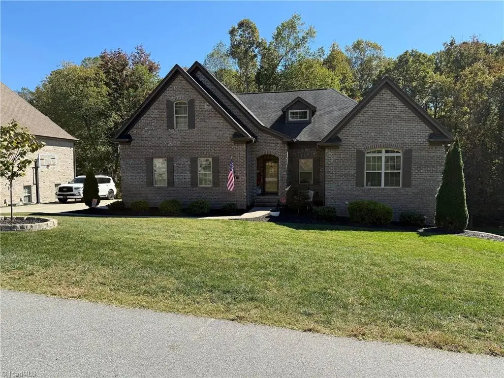 4052 Ridgeline Drive, Kernersville, NC 27284 - Image #1