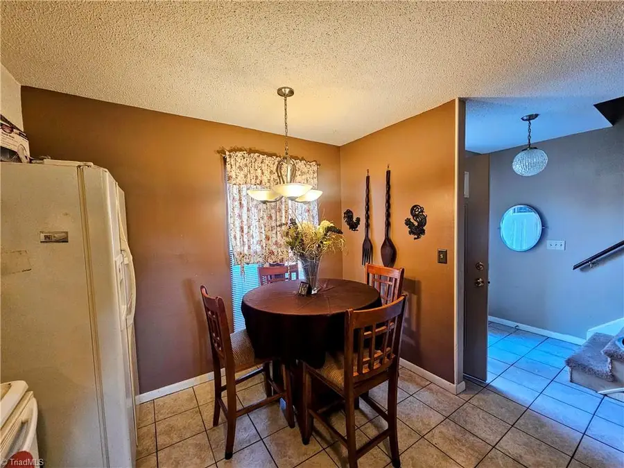 3753 Heathrow Drive, Winston Salem, NC 27127 - Image #2